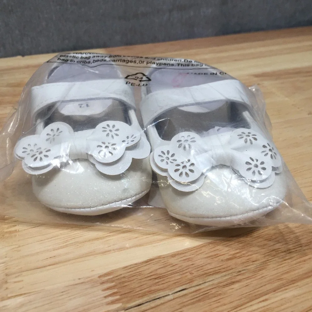 SABATUTU Infant Baby Girls White Glitter Mary Jane Bow Crib Shoes Size 12 Months